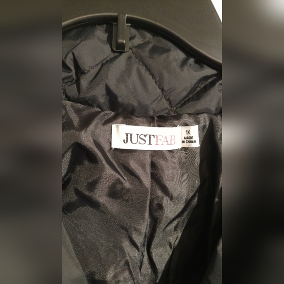 JustFab Lightweight Jacket - Picture 4 of 7
